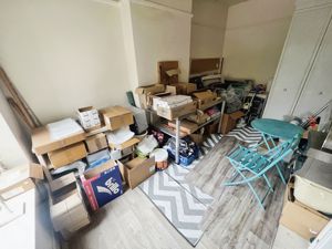 LOUNGE- click for photo gallery